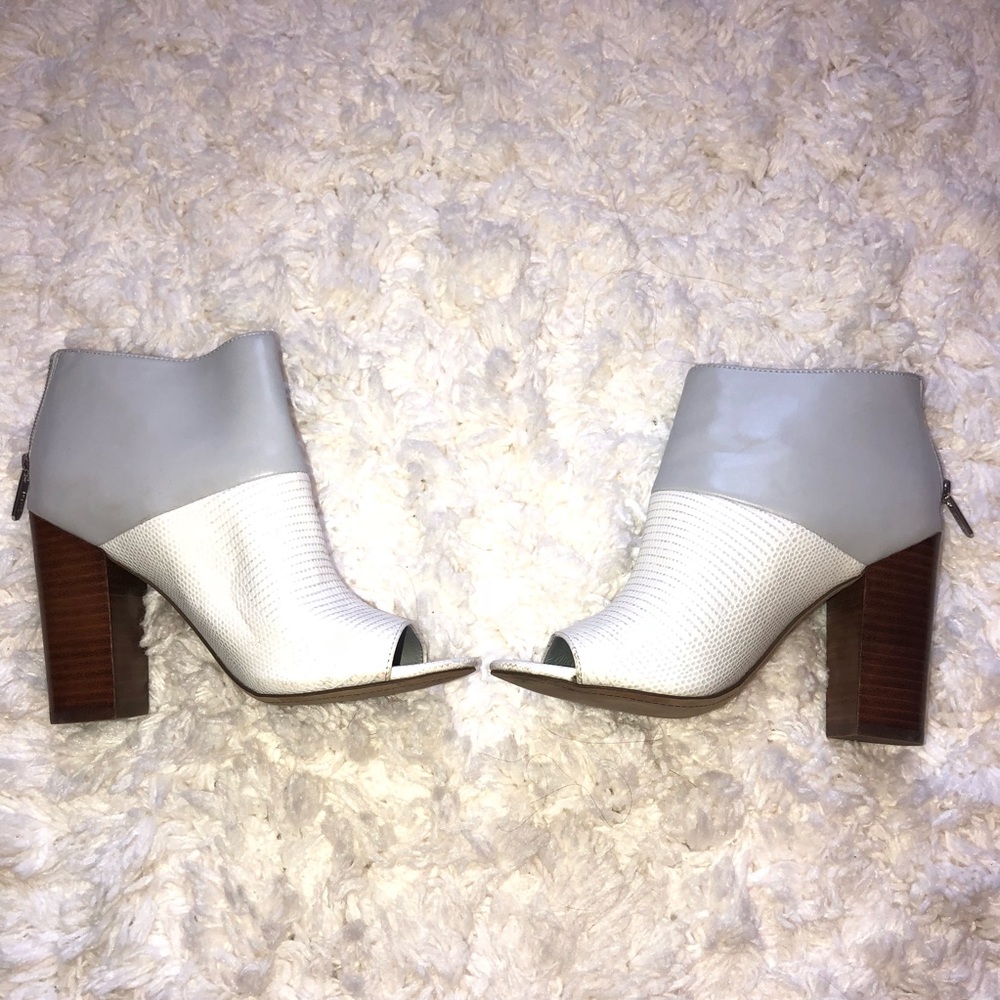 SAM EDELMAN ANKLE BOOTIES